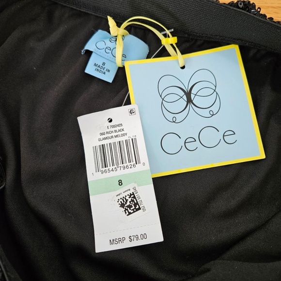 CECE Sequined A Line Mini Skirt - Picture 6 of 6